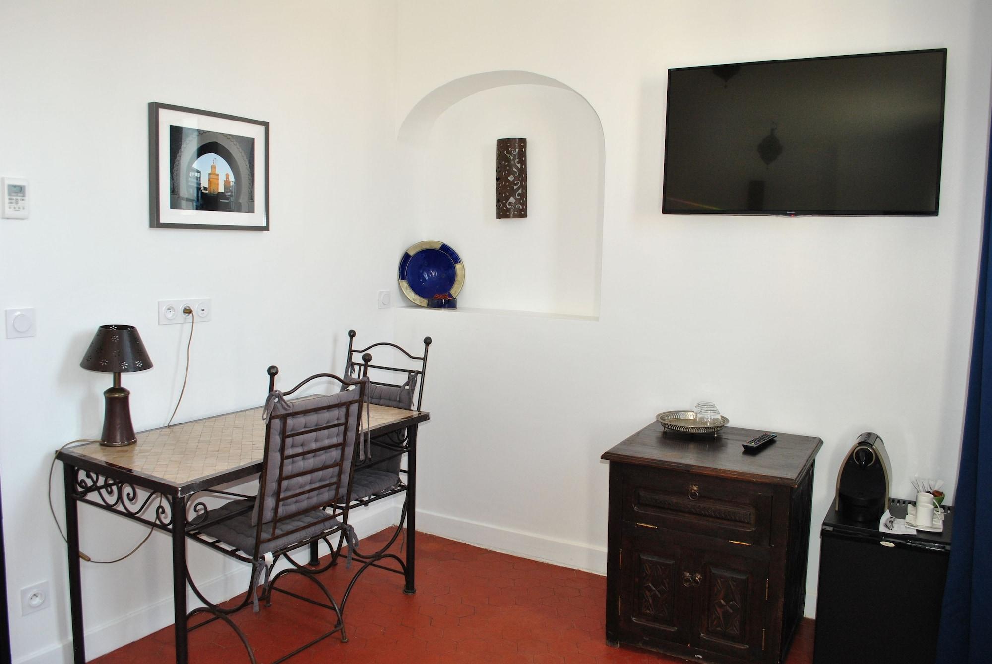 Le Ryad Boutique Hotel Marseille Bagian luar foto