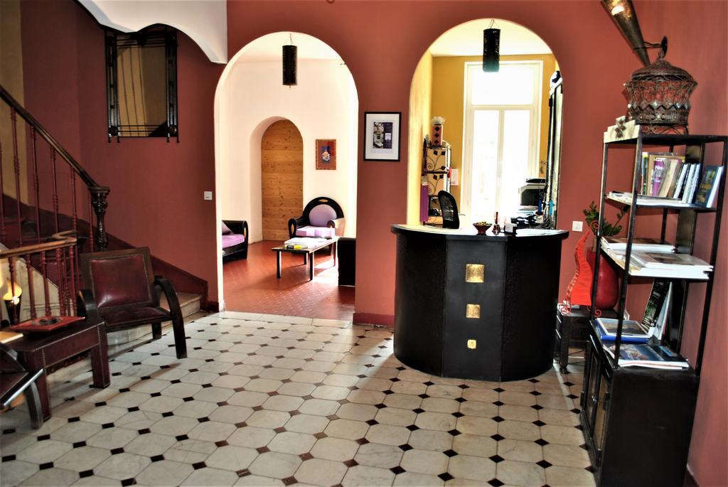 Le Ryad Boutique Hotel Marseille Bagian luar foto